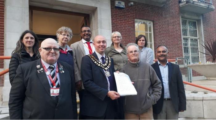 226374409.jpg.gallery